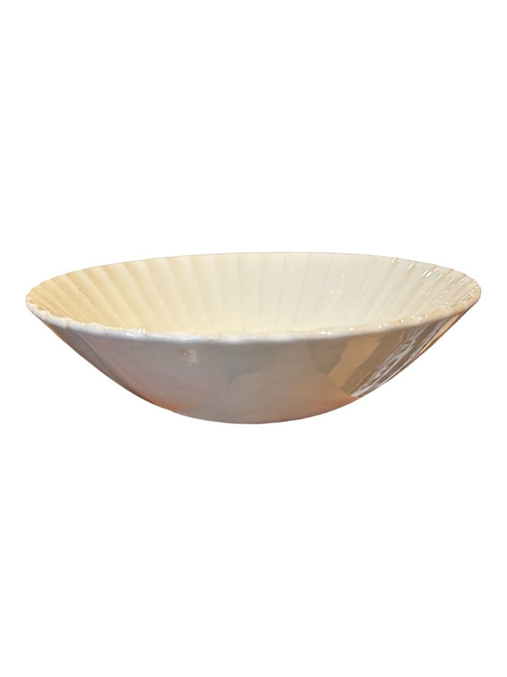 60s J & G MEAKIN MADE IN ENGLAND VEGETABLE SCALLOPED EDGE 8 3/8' BOWL MINIMALIST